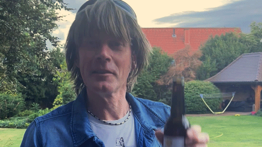 Micky Krause trinkt Prostata Bier